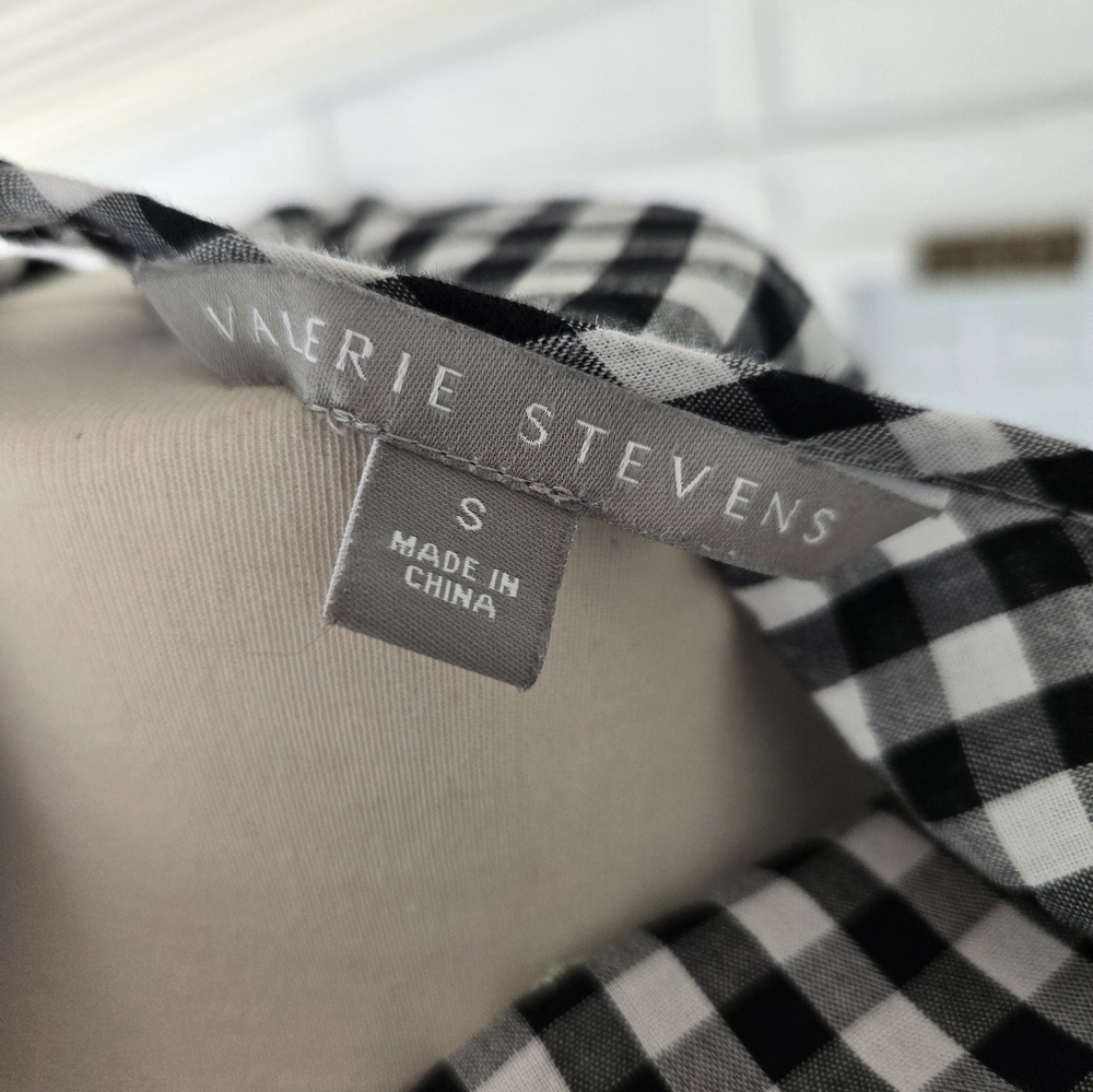 Valerie Stevens:Black and White Checkered Top with Red Floral Embroidery.  20 - Picture 6 of 6